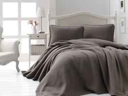 L'essentiel linge de maison Liv - Conjunto de doble piqué Marrón
